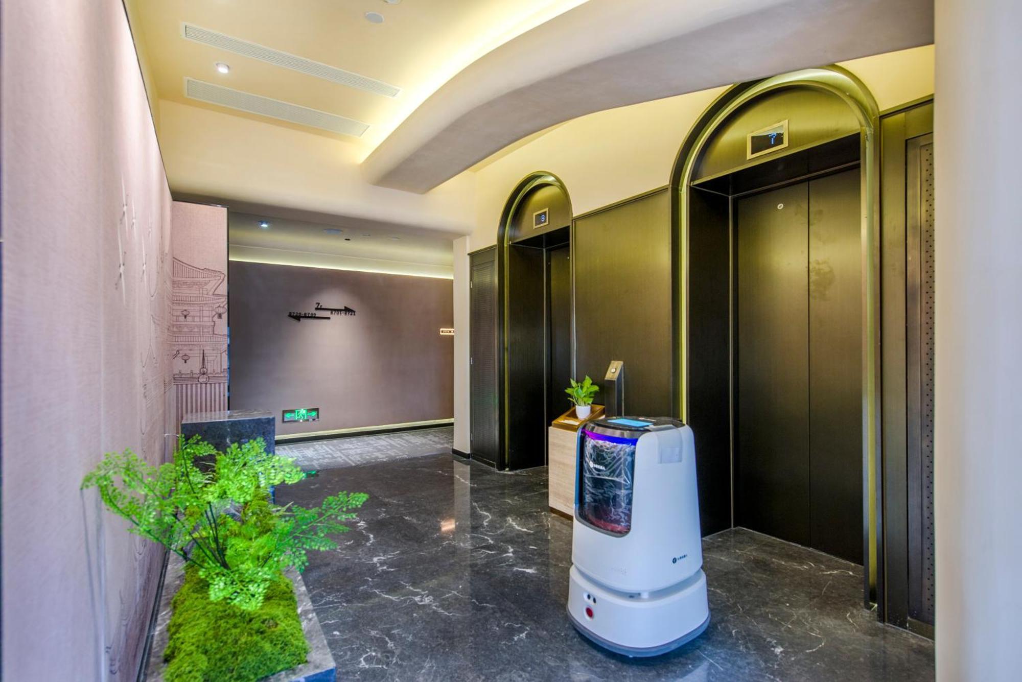 Yiwu Baide Theme Hotel Eksteriør billede