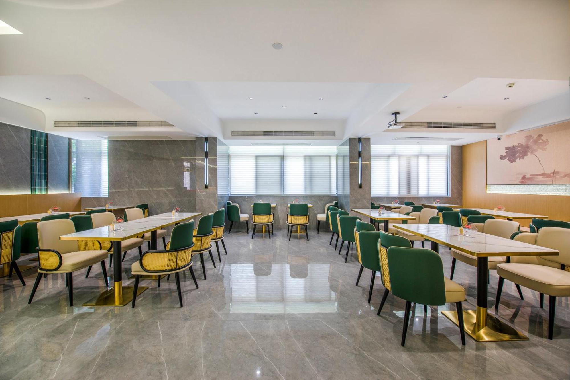Yiwu Baide Theme Hotel Eksteriør billede