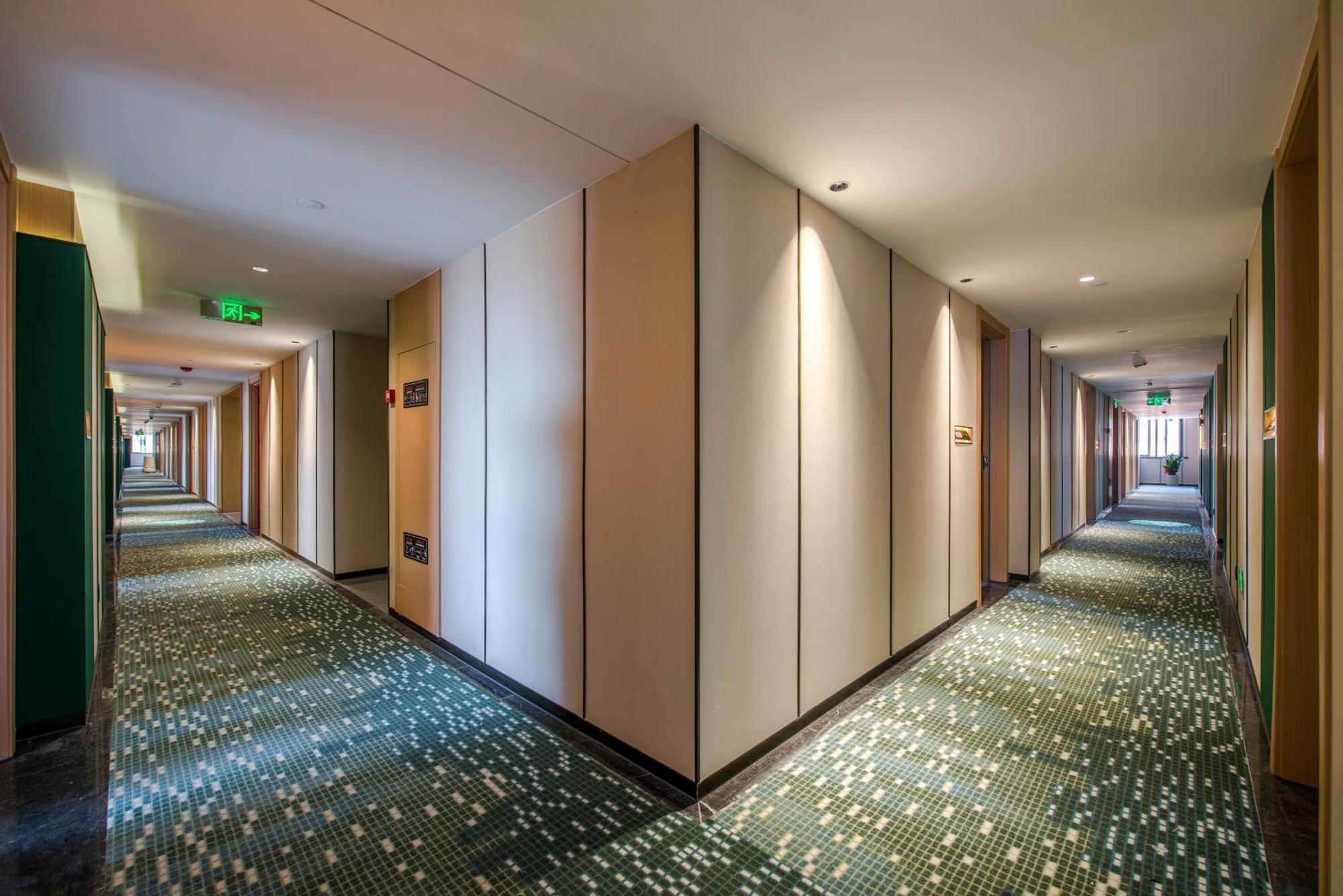 Yiwu Baide Theme Hotel Eksteriør billede